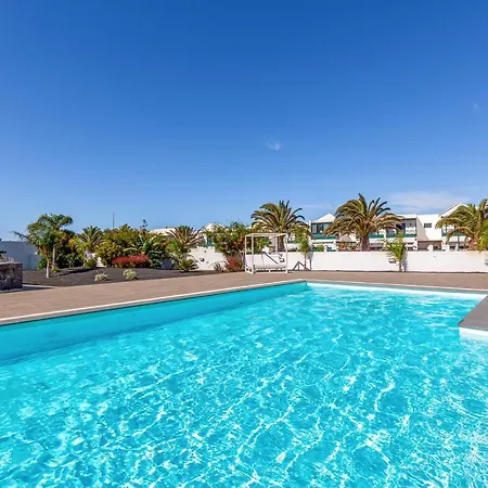 Adama - Gescav * Costa Teguise