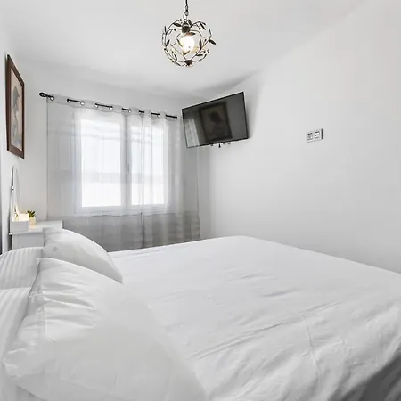 Adama - Gescav Apartment *