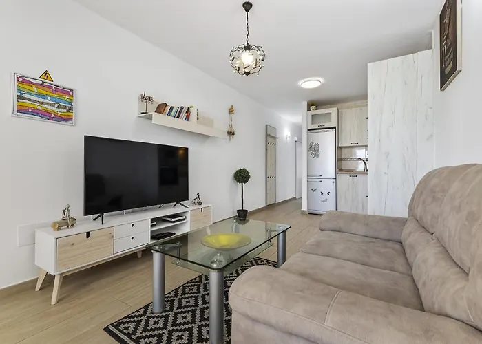 Apartment Adama - Gescav *