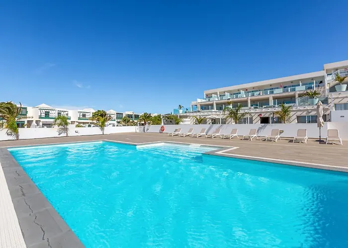 Adama - Gescav Costa Teguise